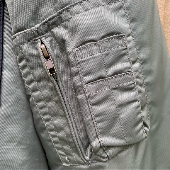 Vintage Air Pilot USS Dwight Eisenhower Bomber Flight Jacket - Picture 9 of 14